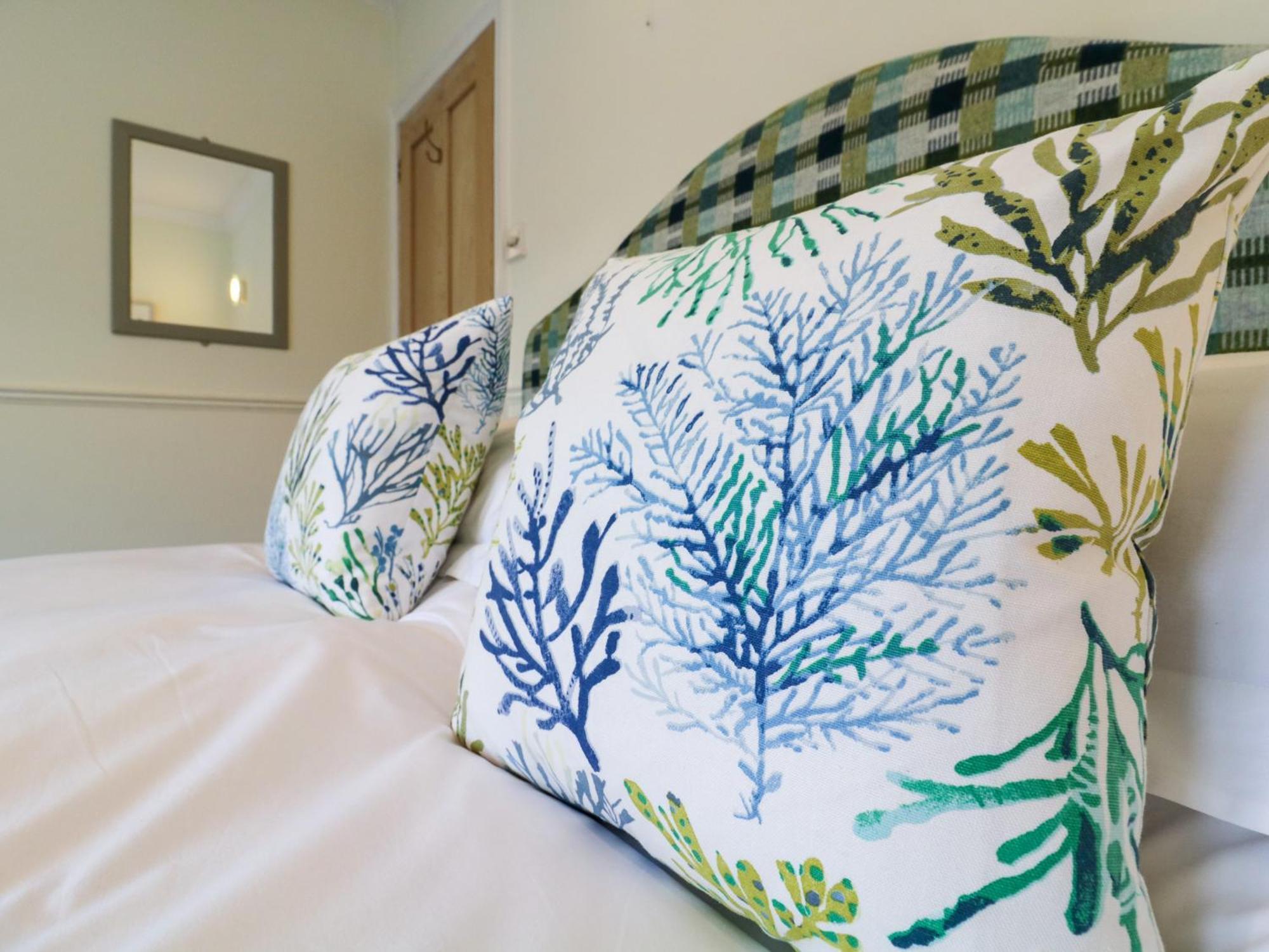 Compass Cottage Aldeburgh Bagian luar foto
