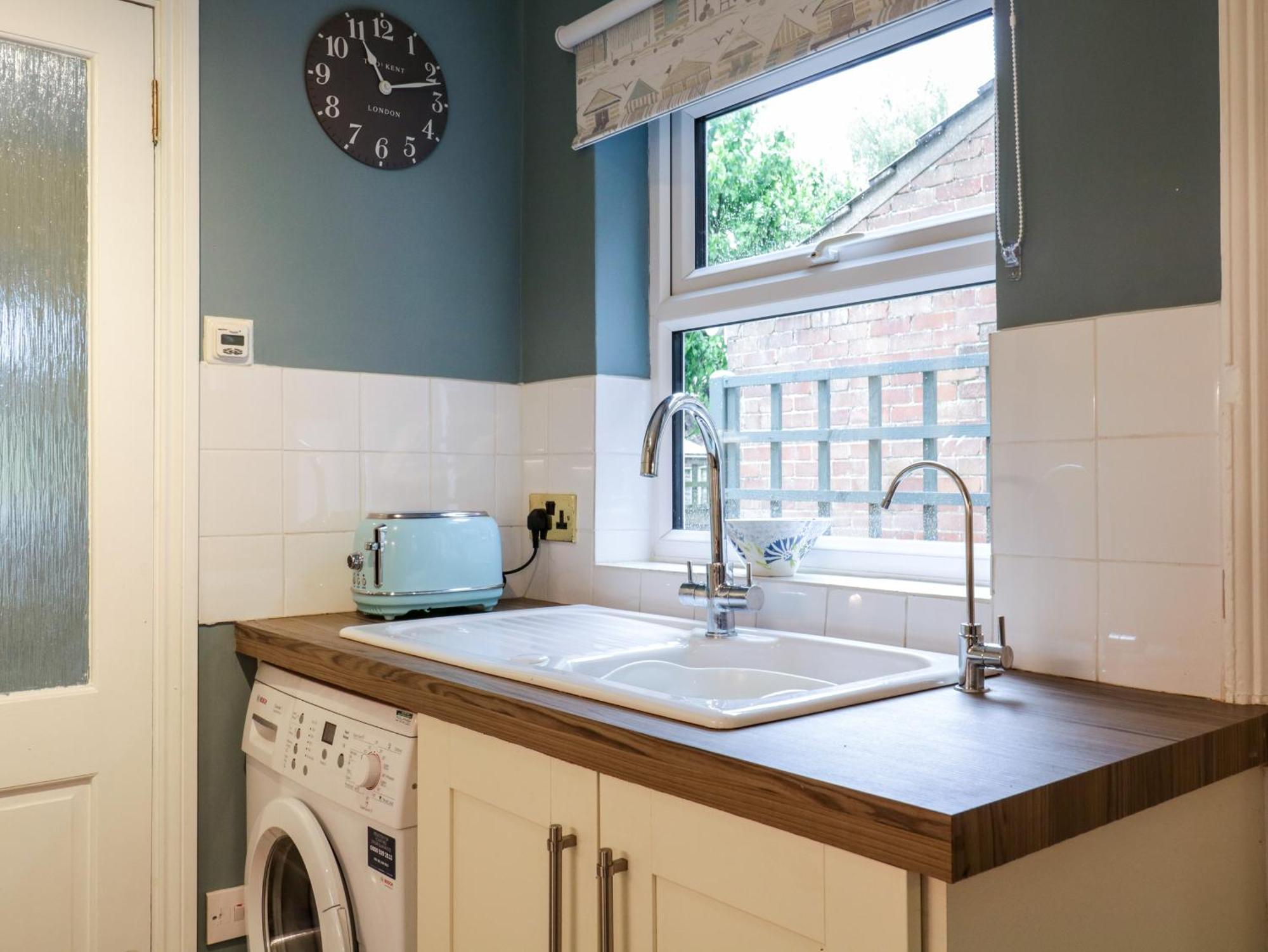 Compass Cottage Aldeburgh Bagian luar foto