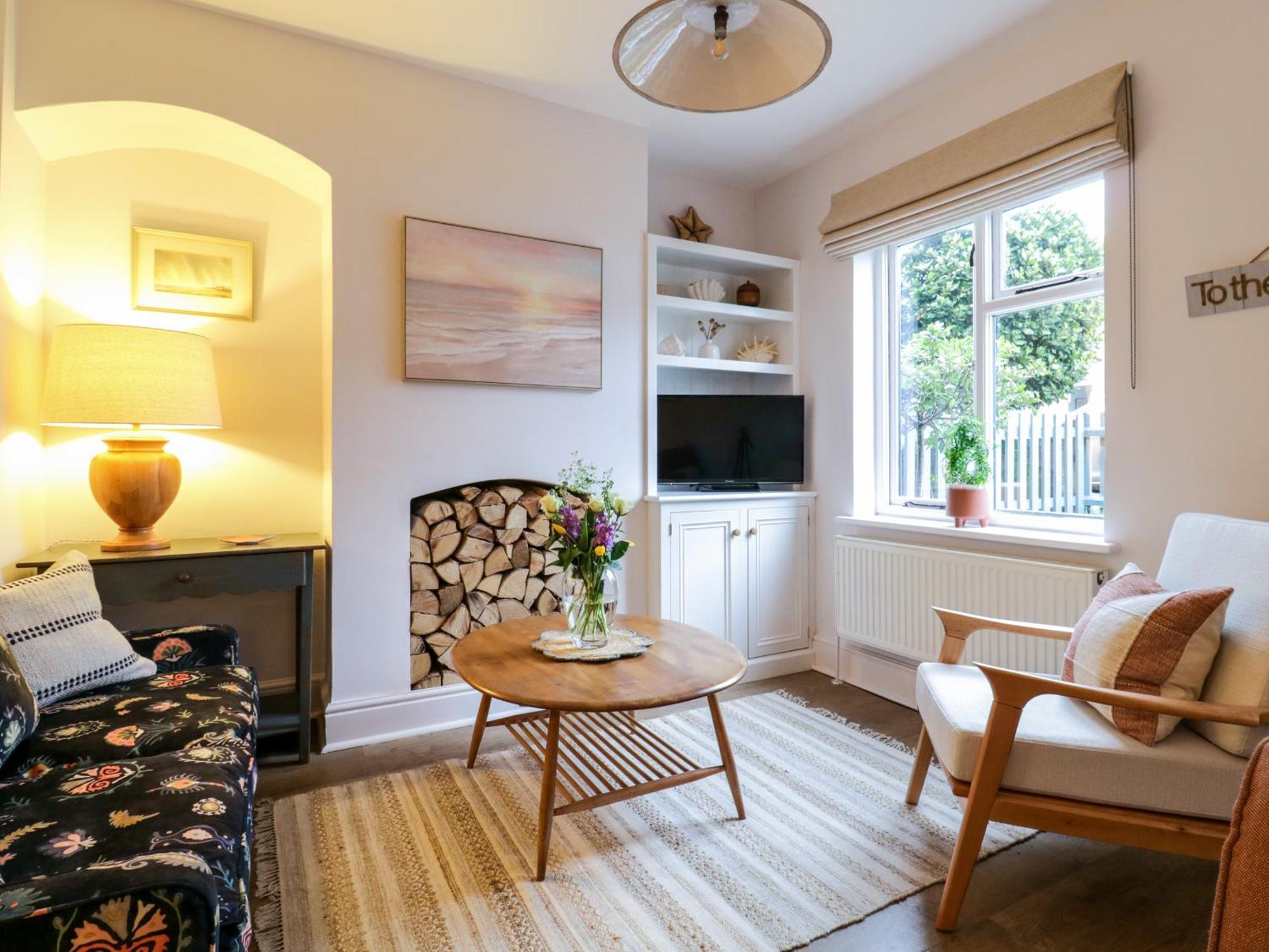 Compass Cottage Aldeburgh Bagian luar foto