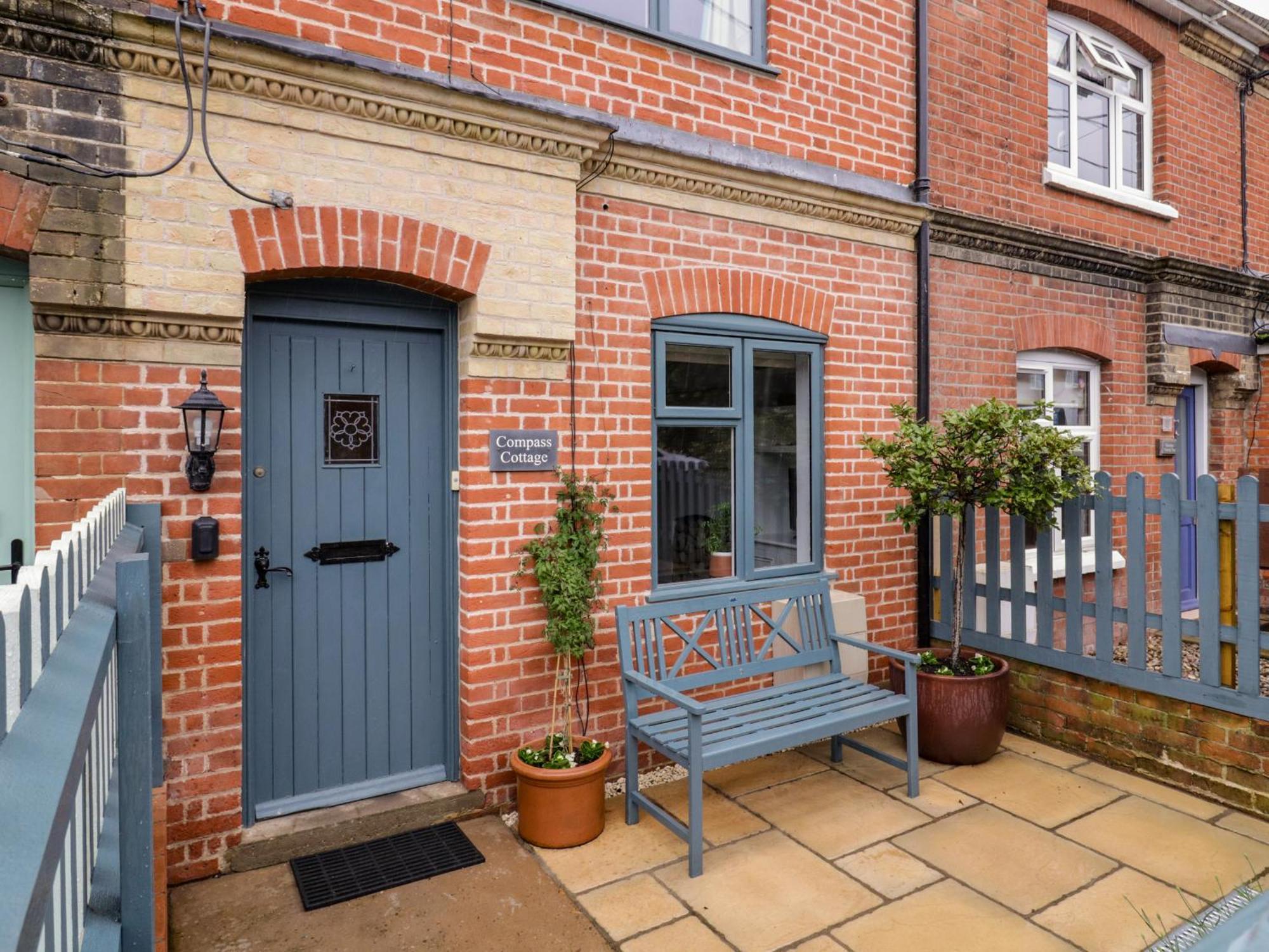 Compass Cottage Aldeburgh Bagian luar foto